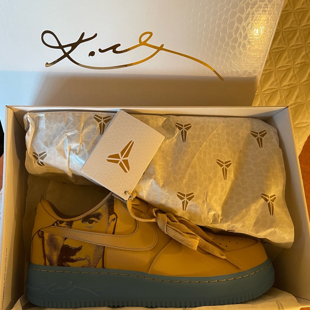 Nike Kobe Air Force 1 Low Protro FCS in Linen University Blue - Size 12